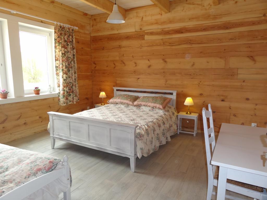 Maison d'hôtes Uroczysko Sosnowka à Orzeszkowo Extérieur photo